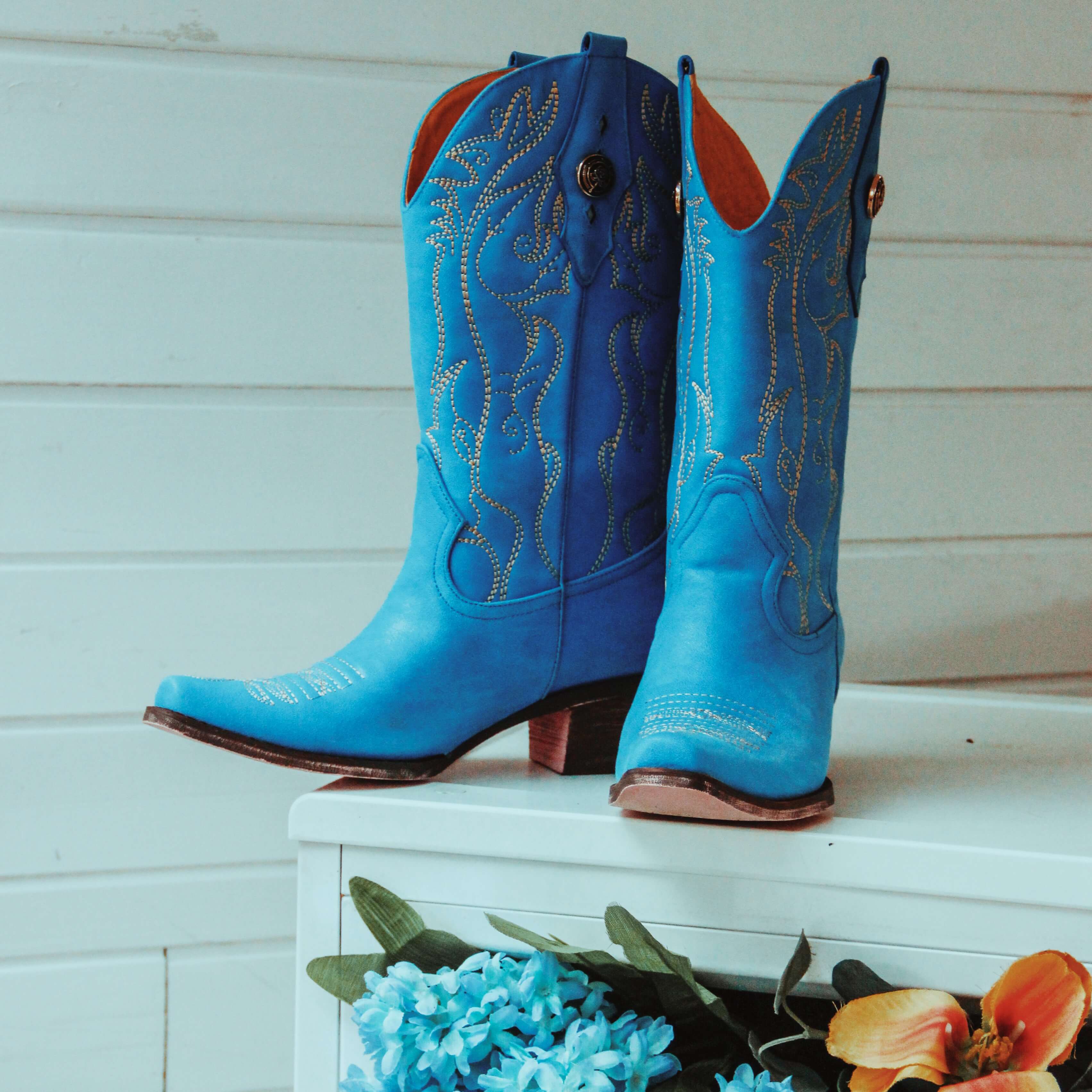 How to Wear Cowboy Boots in Summer? | Rose Gentle Boots